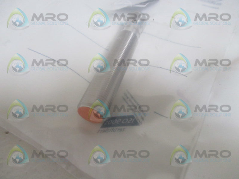 IFM EFECTOR IFS208 INDUCTIVE PROXIMITY SENSOR  * NEW IN FACTORY BAG *