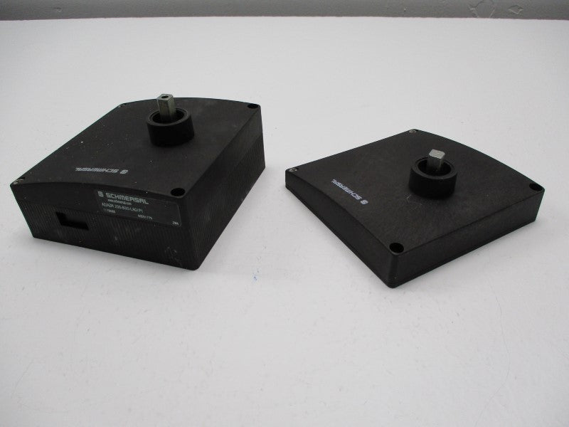SCHMERSAL AZ/AZM200-B30-LTAG1P1 (AS PICTURED) NSMP