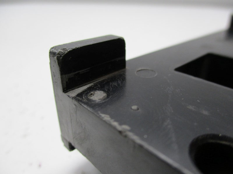 INDUSTRIAL MRO 505C633G01 UNMP