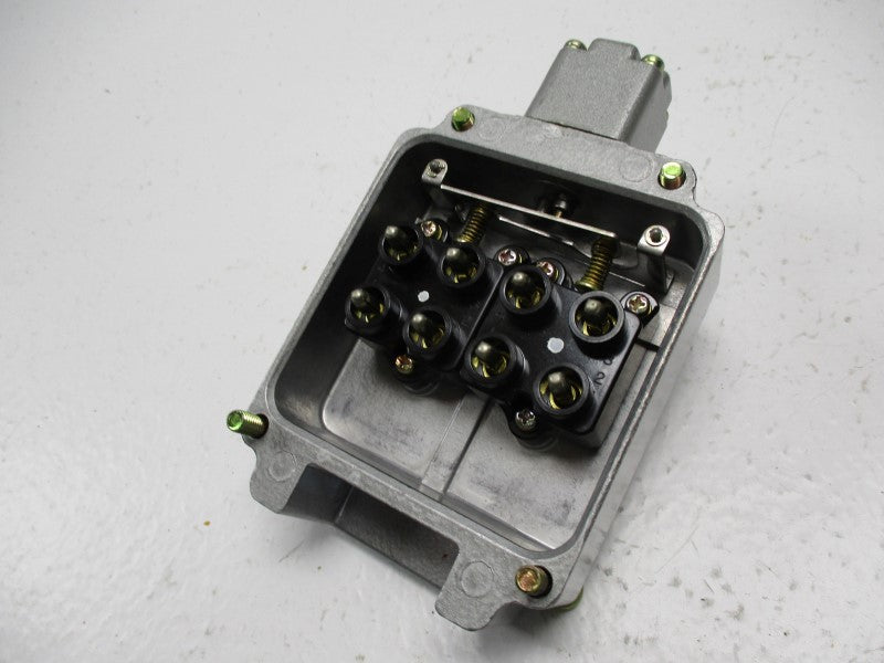 MICRO SWITCH 301LS2-J (AS PICTURED)  NSNP
