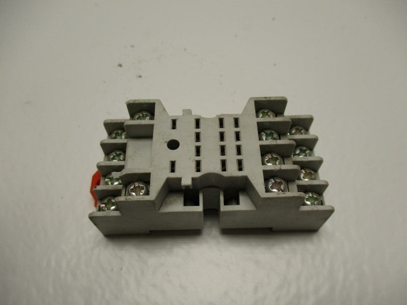 DAYTON 2A584M 300V 10A NSNP