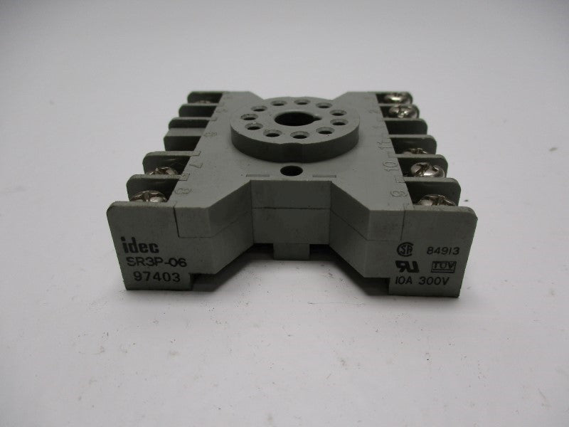 IDEC SR3P-06 UNMP