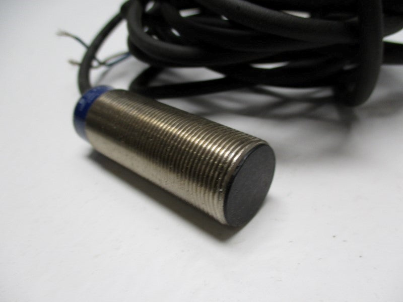 TELEMECANIQUE XS518B1DAP5TF UNMP