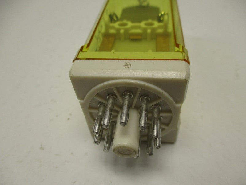 IDEC RR2KP-U RELAY 110VAC NSNP