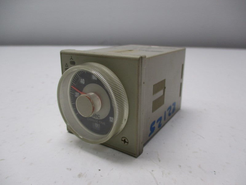 OMRON H3CR-G8EL-31 NSNP