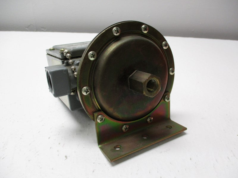 SQUARE D 9012GAW1 SER. C NSNP
