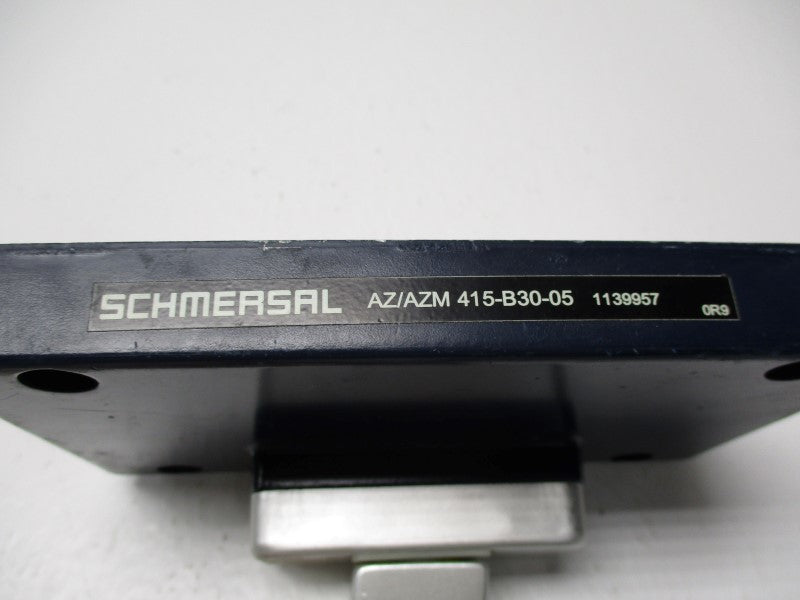SCHMERSAL AZ/AZM415-B30-05 UNMP