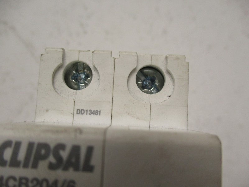 CLIPSAL 4CB204/6-C4 4A 415V UNMP