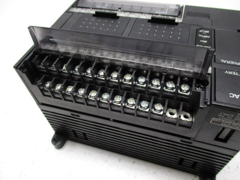 OMRON CP1L-M30DR-D (AS PICTURED) NSNP