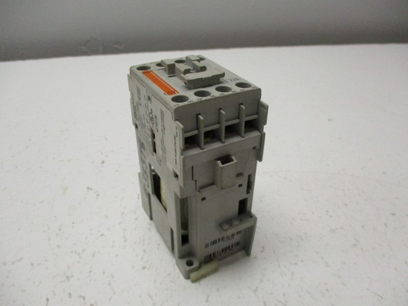 SPRECHER+SCHUH CS7C-22E 24VDC NSNP