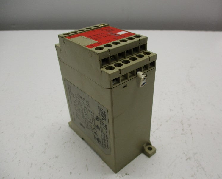 OMRON G9SA-301 24VAC/DC UNMP