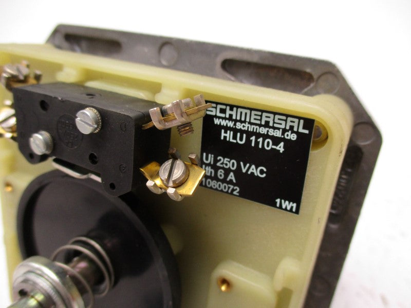 SCHMERSAL HLU110-4 NSNP