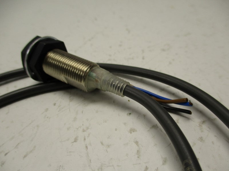 OMRON E2E-X2E1 UNMP