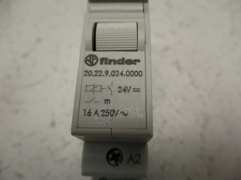 FINDER 20.22.9.024.0000 16A 250V NSMP