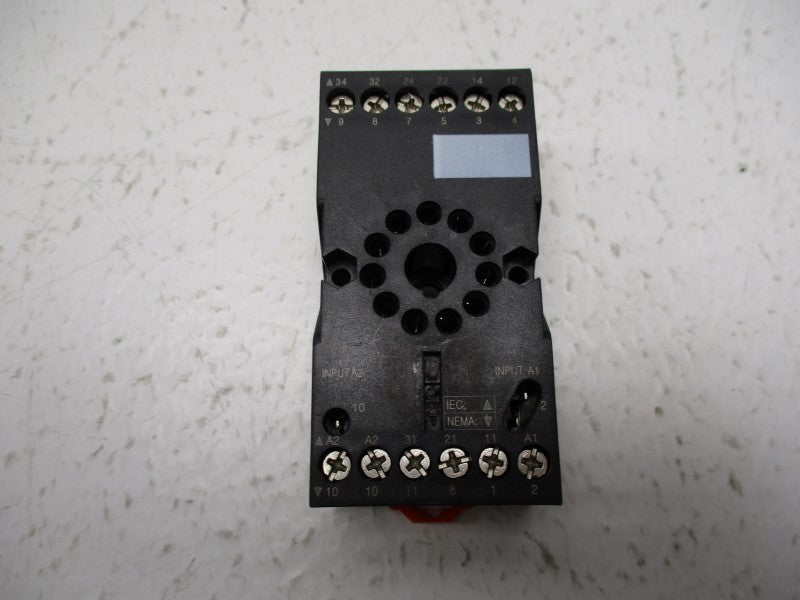 SCHNEIDER ELECTRIC RUZC3M NSNP