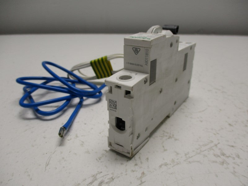 SCHNEIDER ELECTRIC A9D11810 C10A 240V NSNP