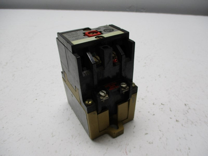 INDUSTRIAL SPARE PART 700-P400A1 SER. B 110/115-120V 10A (AS PICTURED) UNMP
