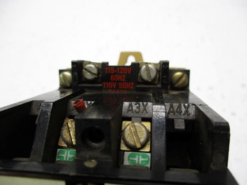 INDUSTRIAL SPARE PART 700-P400A1 SER. B 110/115-120V 10A (AS PICTURED) UNMP