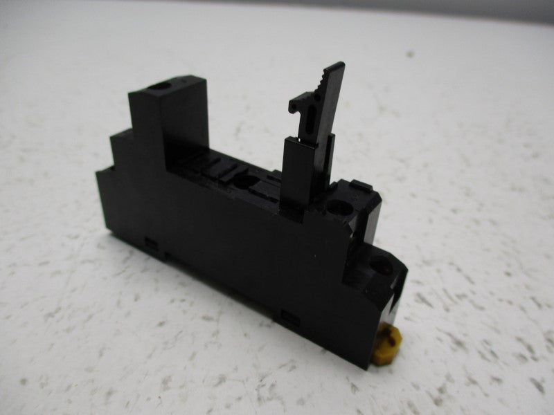 ALLEN BRADLEY 700-HN121 SER.A UNMP