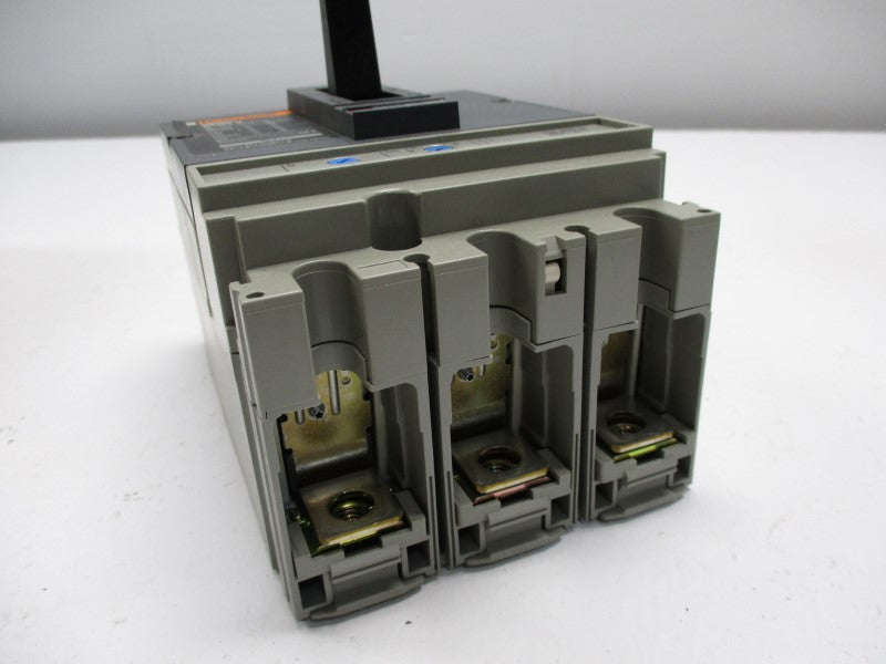 MERLIN GERIN NS250N-TM200D 200A 750V NSMP