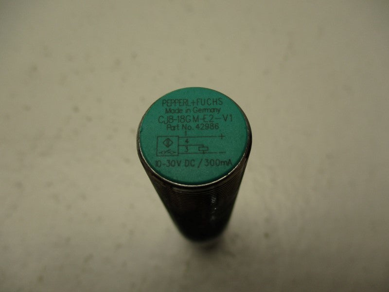 PEPPERL+FUCHS CJ8-18GM-E2-V1 42986 NSNP