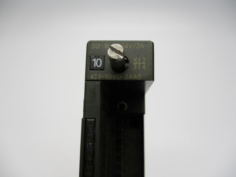 SIEMENS 6ES7422-1BH10-0AA0 UNMP