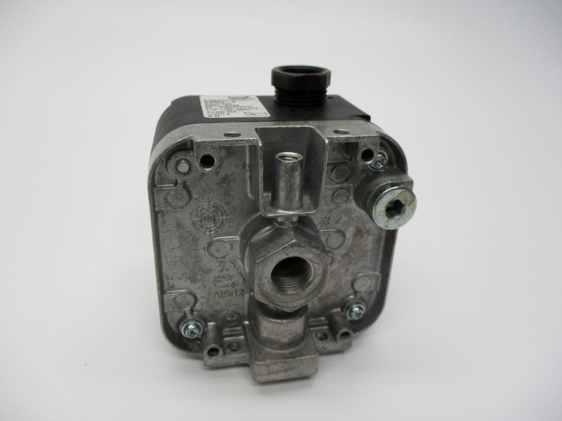 KROM SCHRODER 84447350 DG50U-3 250VAC NSMP