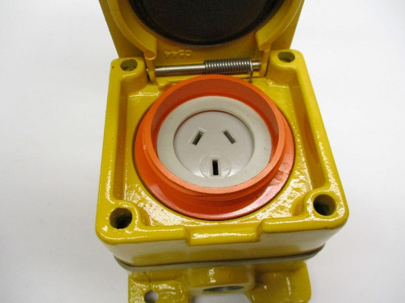 WILCO WMB110 10A 250V NSMP
