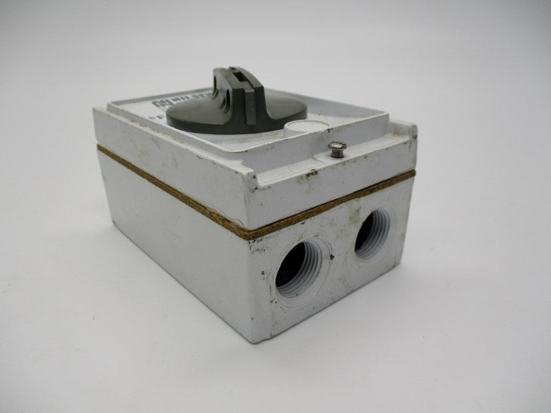 NILSEN WR120M 20A 240V UNMP