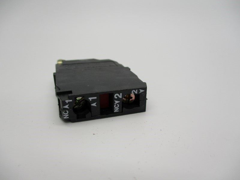 TELEMECANIQUE ZBE-204 NSNP