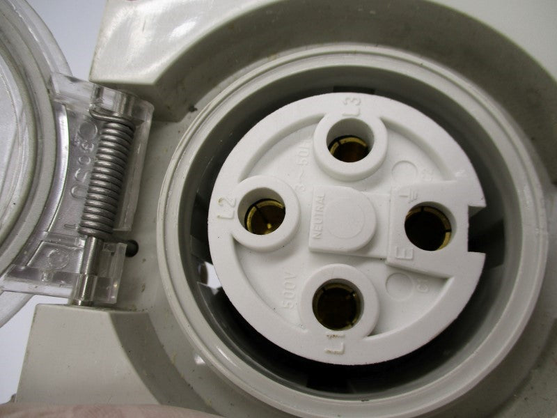 CLIPSAL 56S0432 32A 500V UNMP