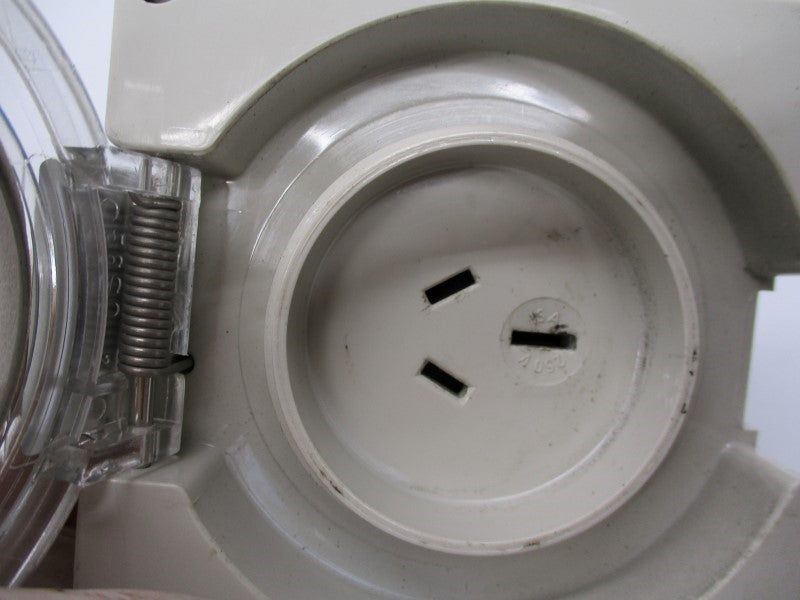 CLIPSAL 56C315RC 15A 250V UNMP