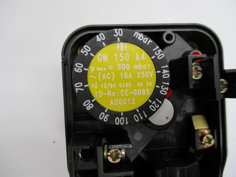DUNGS GW150A4 30-150 MBAR (AS PICTURED) NSNP