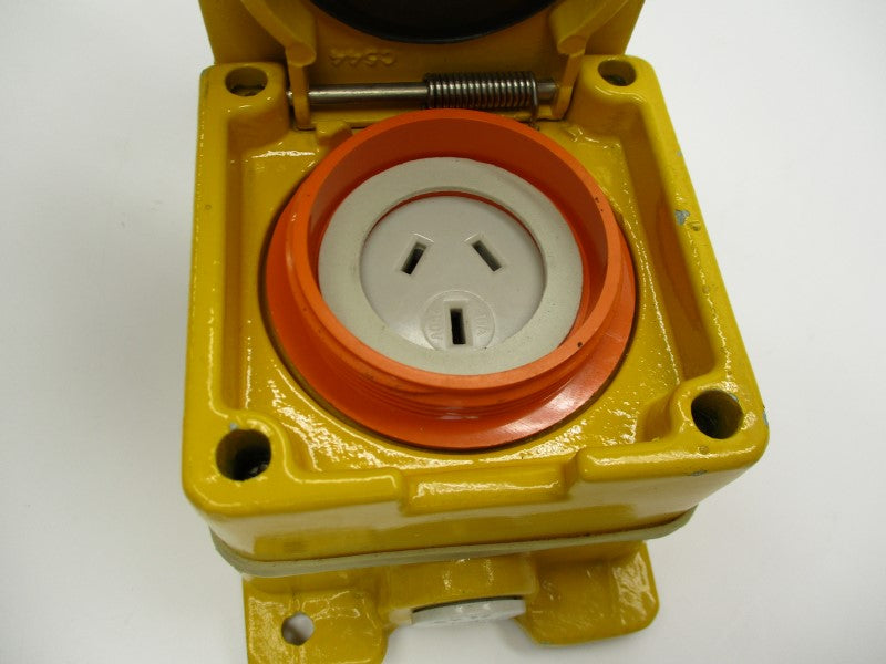 WILCO WMB110 10A 250VAC NSNP