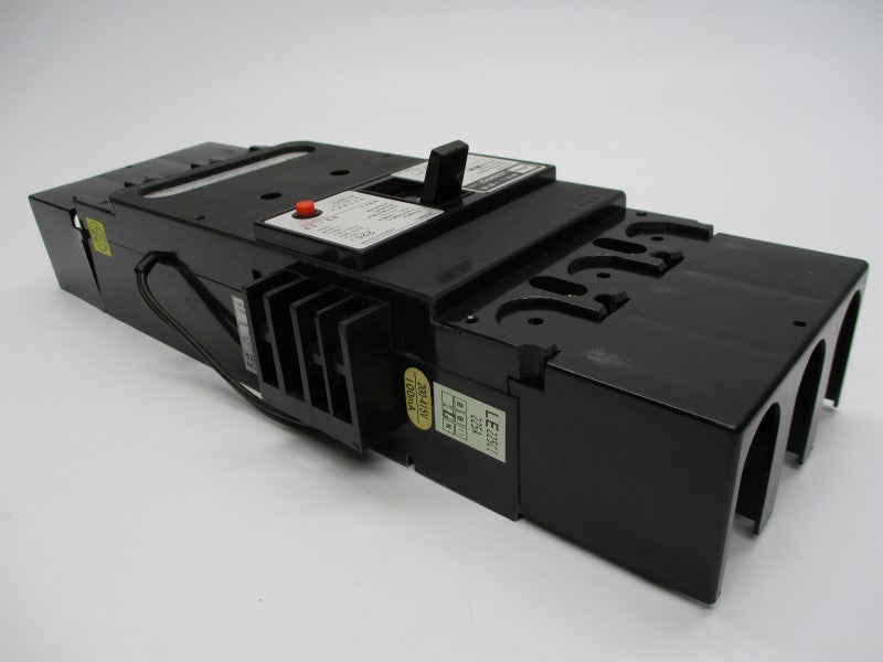 TOSHIBA LE225CI 225A 415V NSNP