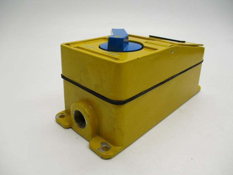 WILCO WMC532 32A 500VAC UNMP