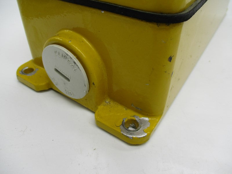 WILCO WMC532 32A 500VAC UNMP