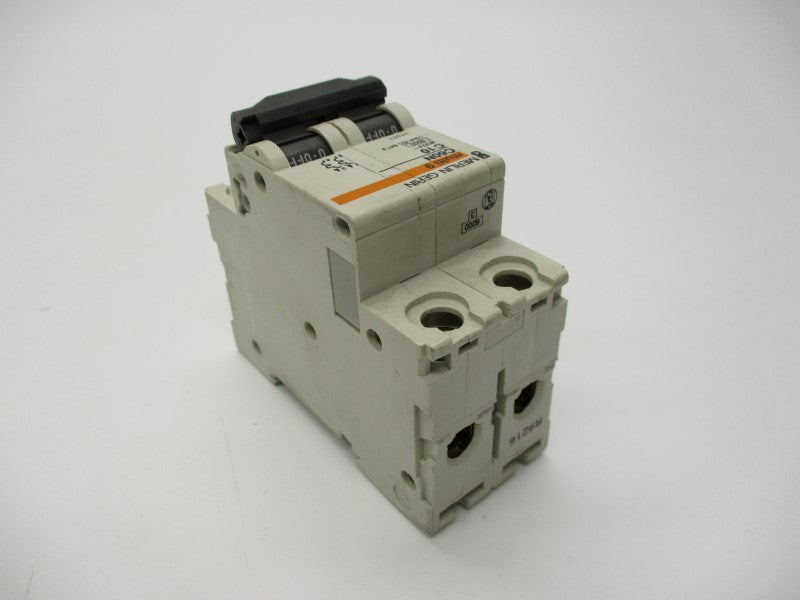 MERLIN GERIN 24201 400V UNMP
