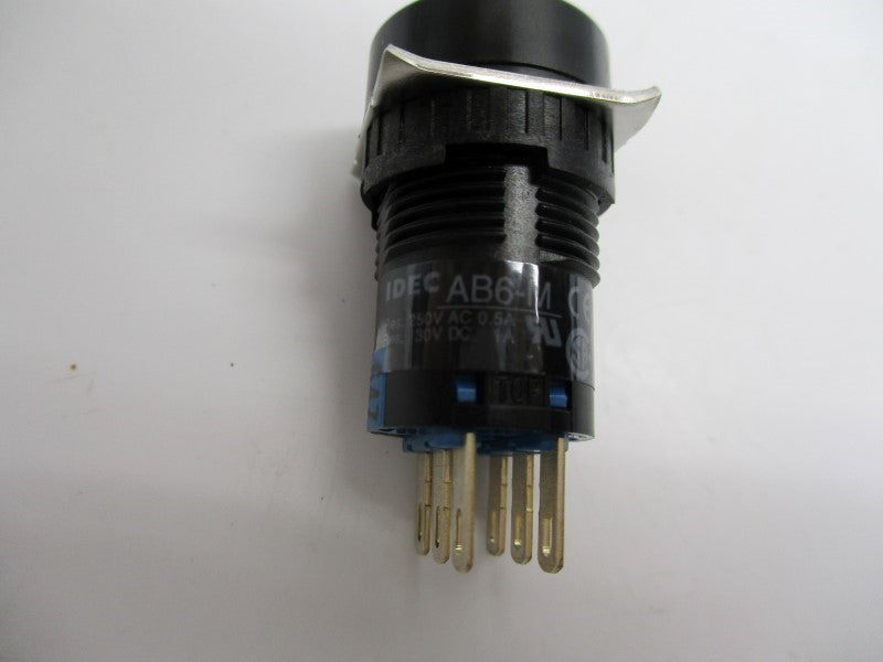IDEC AB6-M (AS PICTURED) NSNP