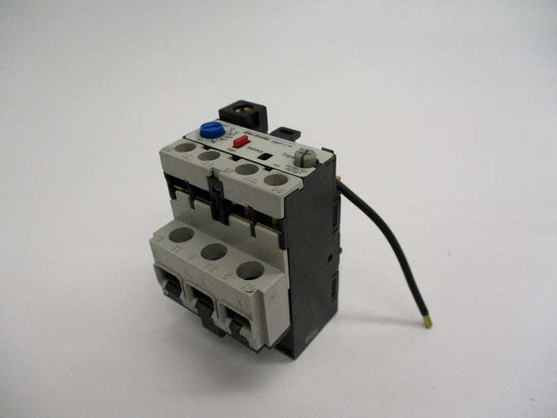 ALLEN BRADLEY 193-A1F1 SER. A 3.7-12A UNMP