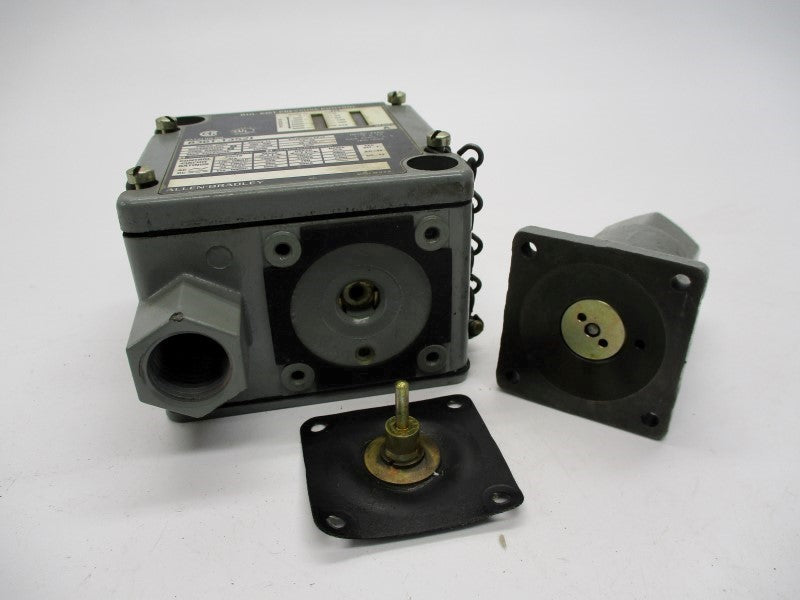ALLEN BRADLEY 836T-T352J SER. A (AS PICTURED) UNMP