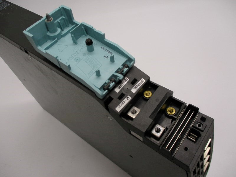 SIEMENS 6SL3120-2TE15-0AA3 UNMP