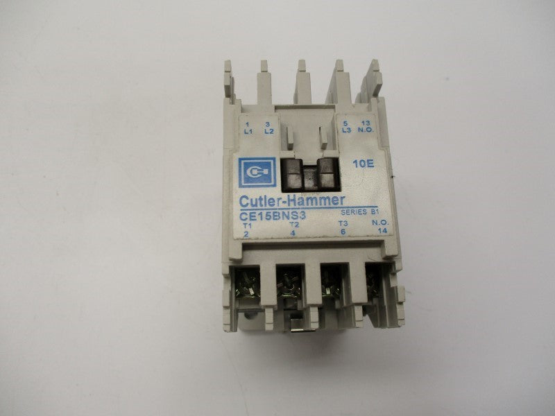 CUTLER HAMMER CE15BNS3 24VDC UNMP