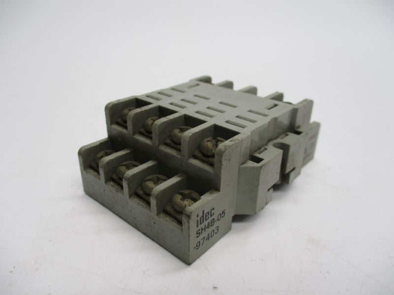 IDEC SH4B-05 UNMP