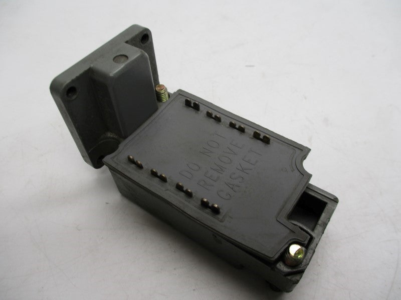 CUTLER HAMMER E50SB UNMP