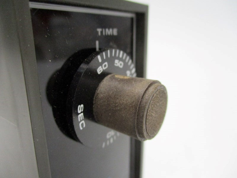 EAGLE SIGNAL DG105A3 (AS PICTURED) UNMP