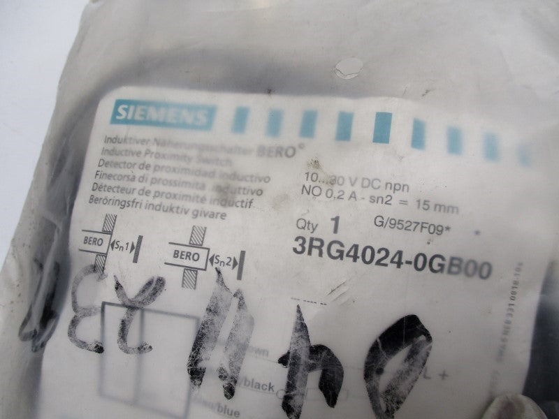 SIEMENS 3RG4024-0GB00 NSMP