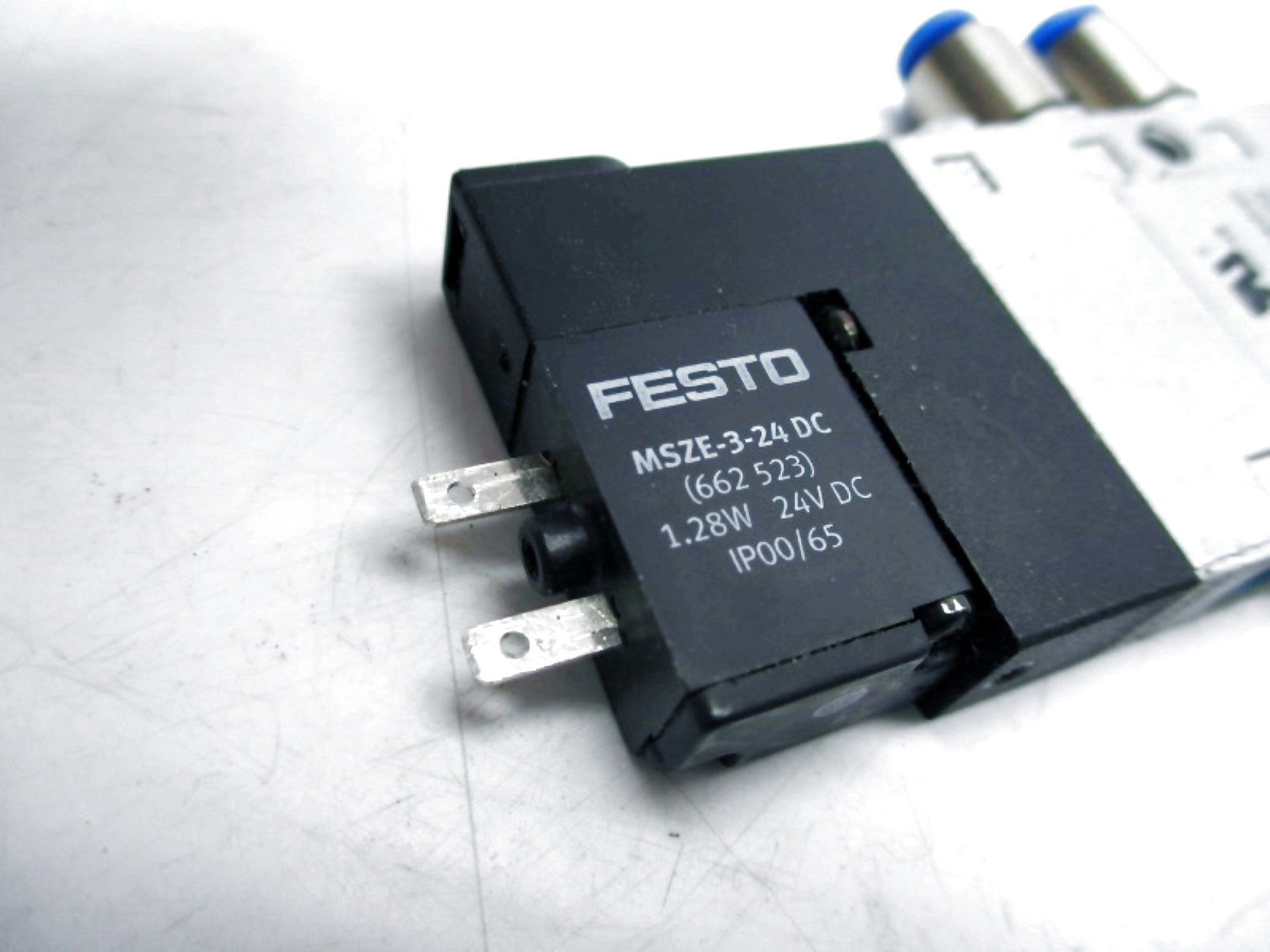 FESTO CPE10-M1BH-5L-QS4 UNMP