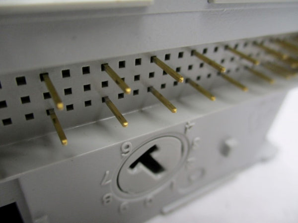 ALLEN BRADLEY 1794-IB16 SER.A UNMP