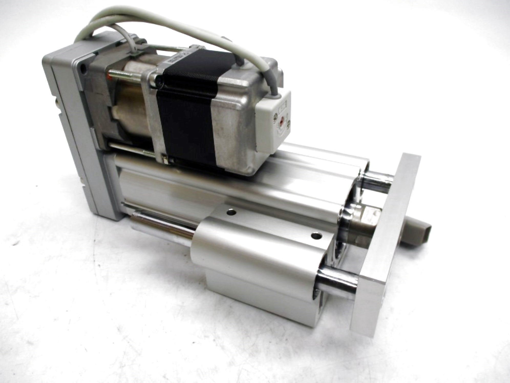SMC LEYG32LC-50B-R36P3 NSMP